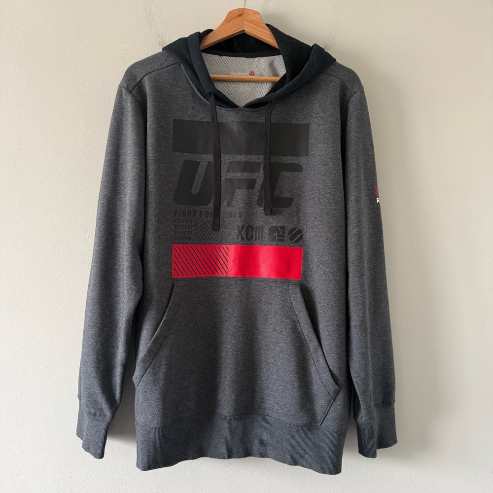 Reebok UFC Reebook Pullover Hoodie Sz L MMA Ultimate Fighting Sweatshirt Recover